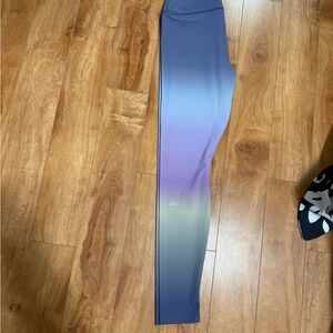Aloyoga Limited Edition Gradient Vapor Leggings